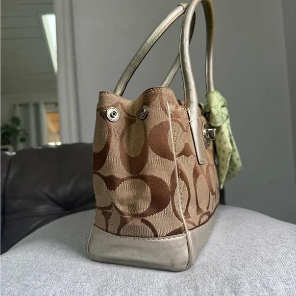 Coach Tan and Green Satchel with Bow Accent - Picture 4 of 10